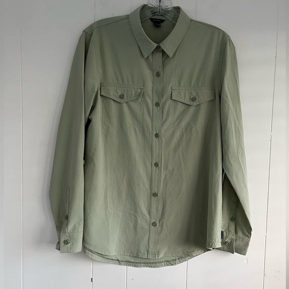 Eddie Bauer Classic Fit Departure 2.0 Long-Sleeve Shirt
Size Small - Picture 3 of 12
